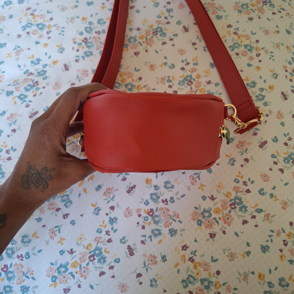 Red Strawberry Crossbody Bag with Floral Detail - Picture 3 of 3